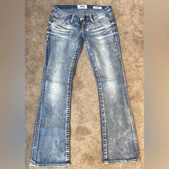 Buckle Jeans Daytrip Buckle Jeans Poshmark